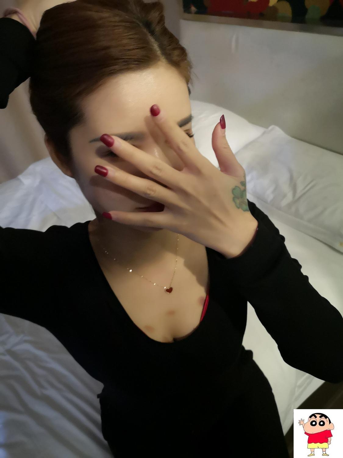 化粧小姐兼职客串 (13P)