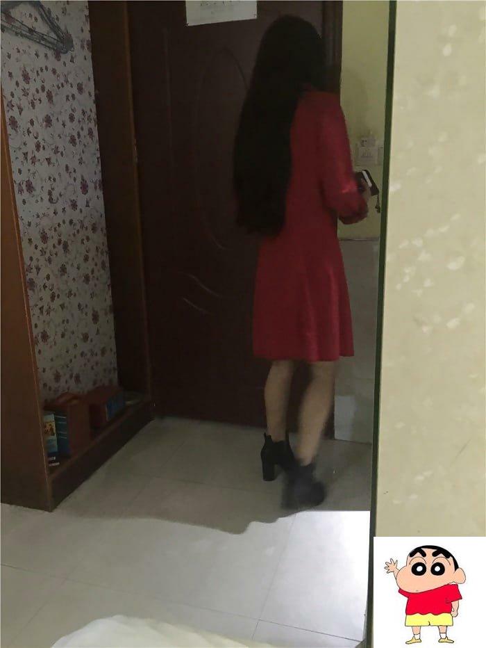 柜姐为了买名牌包下海！ (18P)