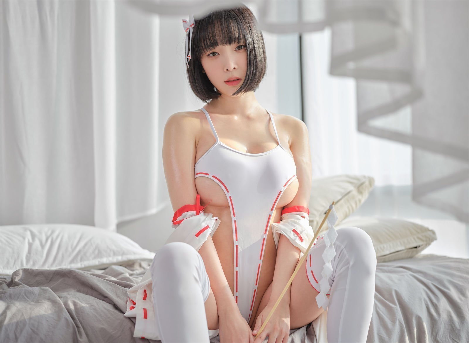 姜仁卿 巫女缠绕