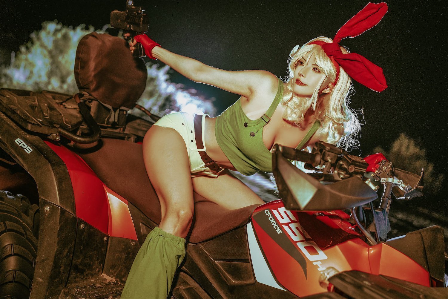 秋和柯基 七龙珠兰琪