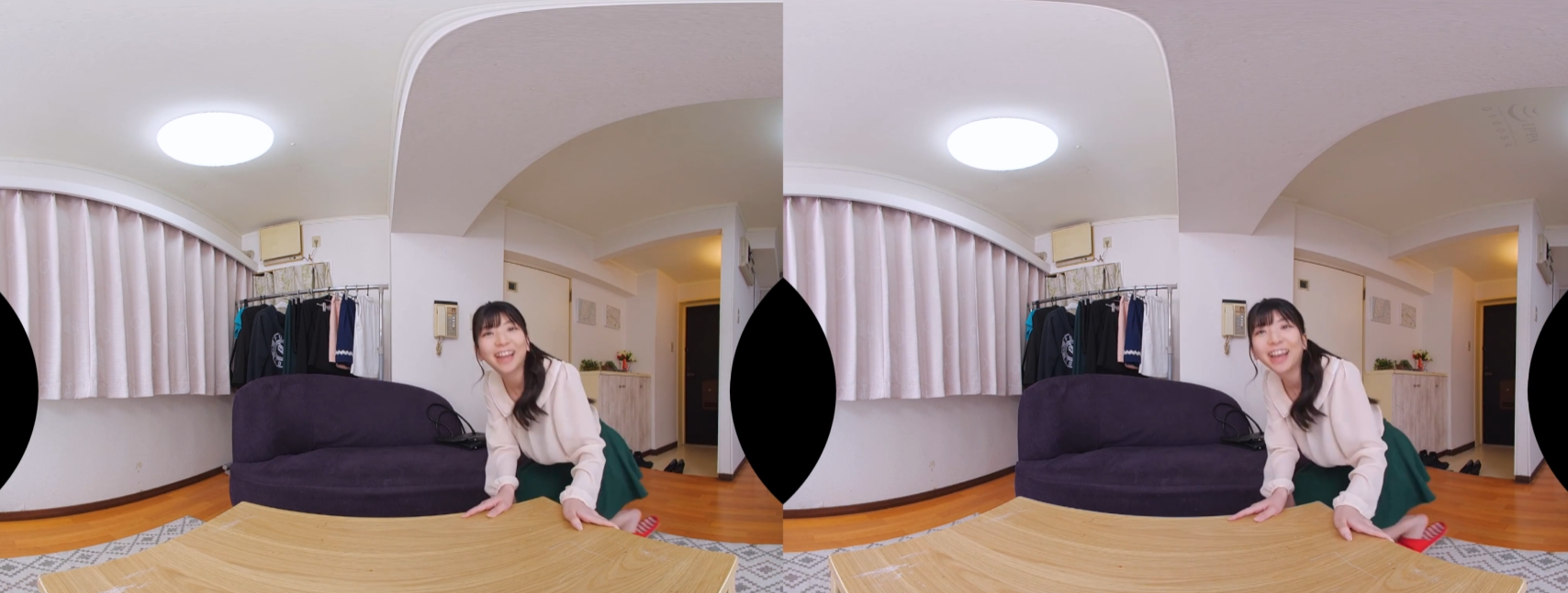 HUNVR-153 [VR] 天花板专精   地板专精，兼任女牛仔和传教士职位，与喜欢深底的无与伦比的女友 - CD2。