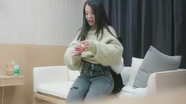 外围女神场,艳舞,舌吻,肤白貌美身材曼妙