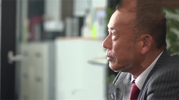 AI-刘亦菲-太太你也不想你的丈夫失去工作吧